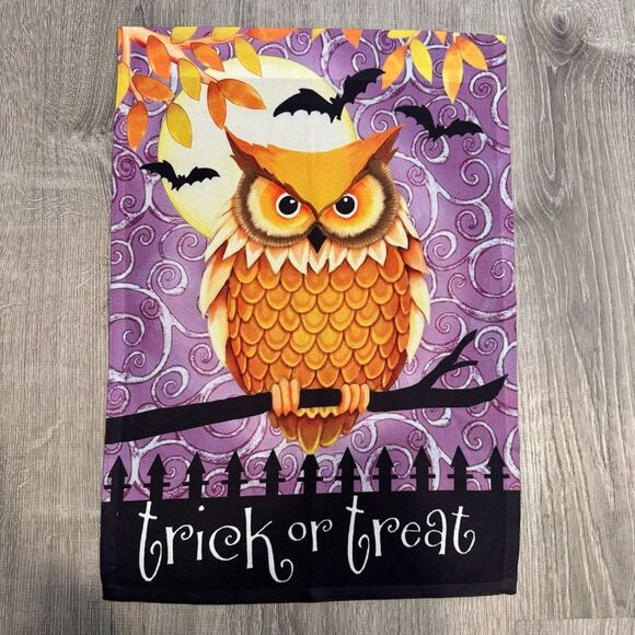 Halloween Decor Owl “Trick or Treat” Flag | Fall Decor | Autumn Decor | Garden - Picture 1 of 3